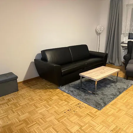 8 At Cathedral Colónia