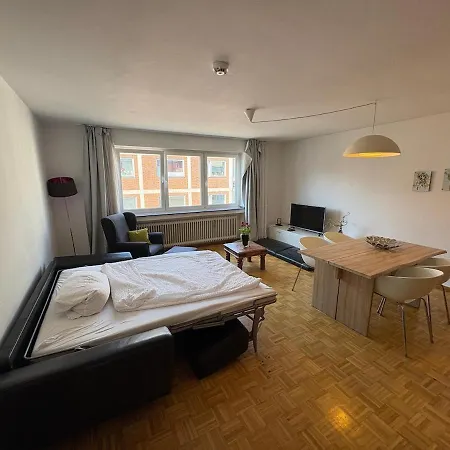 8 At Cathedral Daire