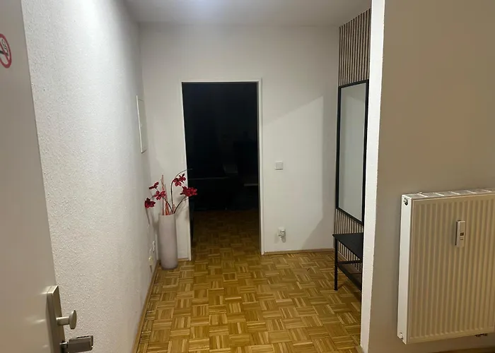 8 At Cathedral Apartament *